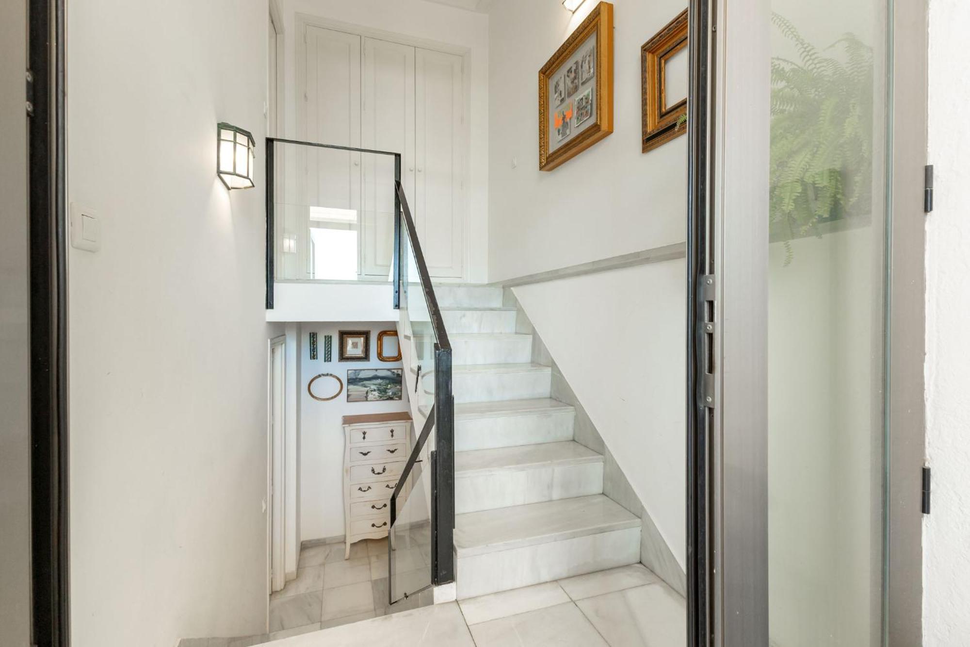 Apartment Charming 2 Bedroom Boutique Triplex With Private Terrace At Center By Ocityzen *