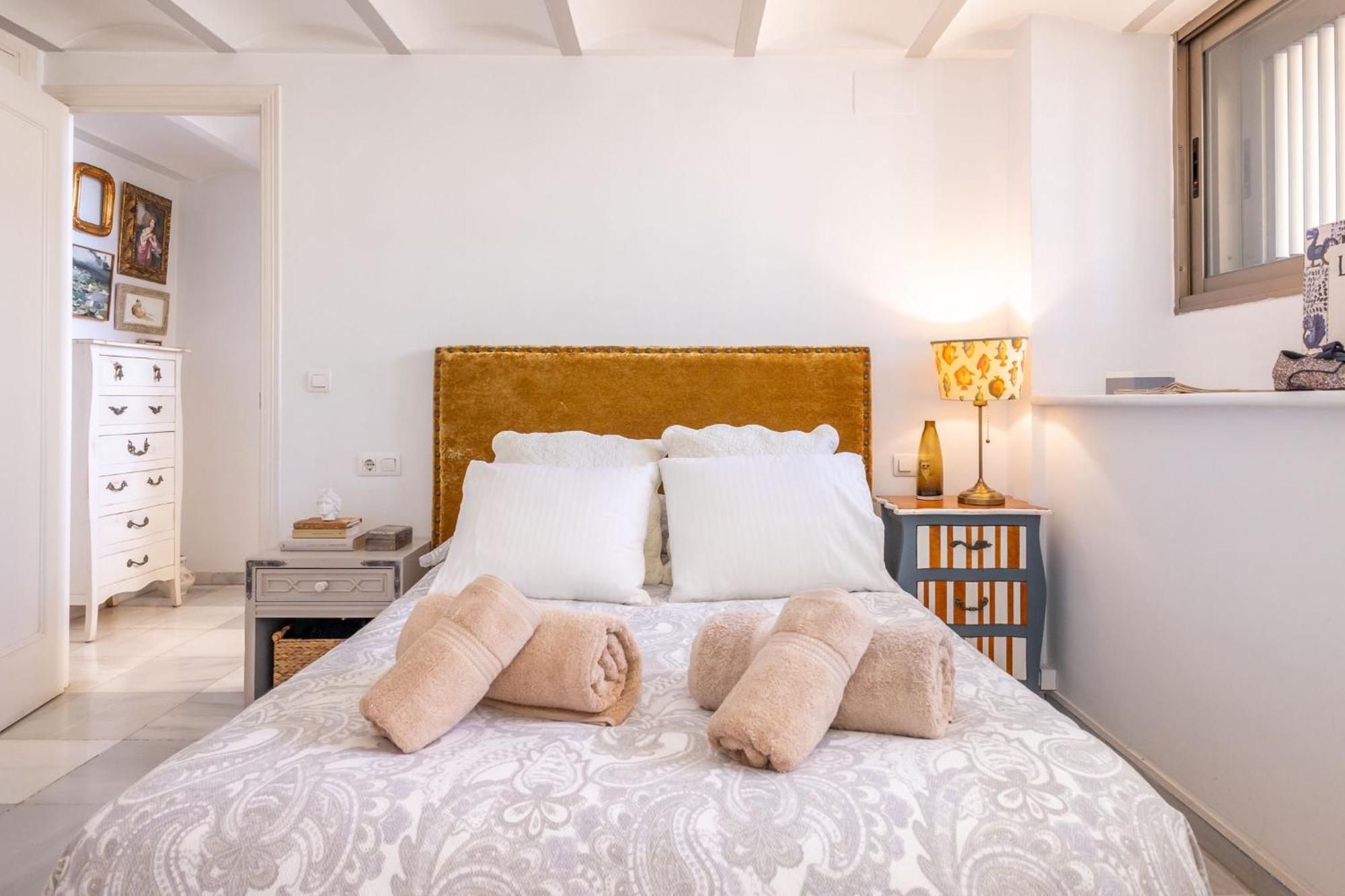 Charming 2 Bedroom Boutique Triplex With Private Terrace At Center By Ocityzen Apartment