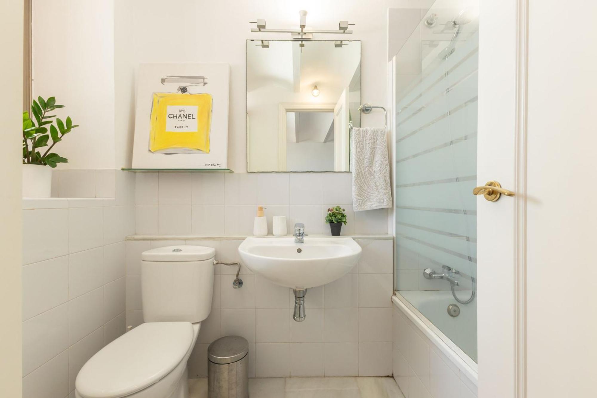 Appartamento Charming 2 Bedroom Boutique Triplex With Private Terrace At Center By Ocityzen Siviglia